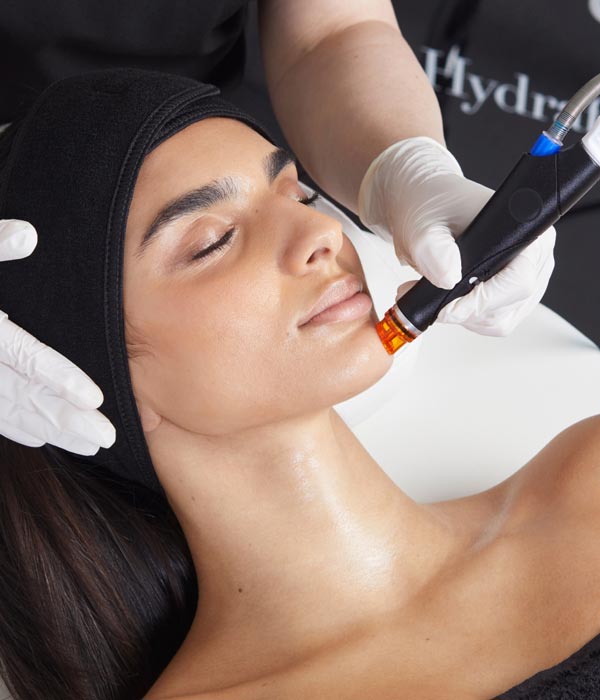 microneedling on chin